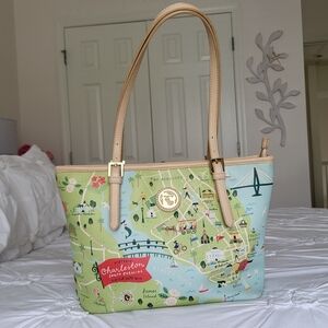 Charleston Small Zip Tote
